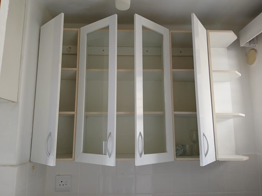 To Let 0 Bedroom Property for Rent in Green Point Western Cape